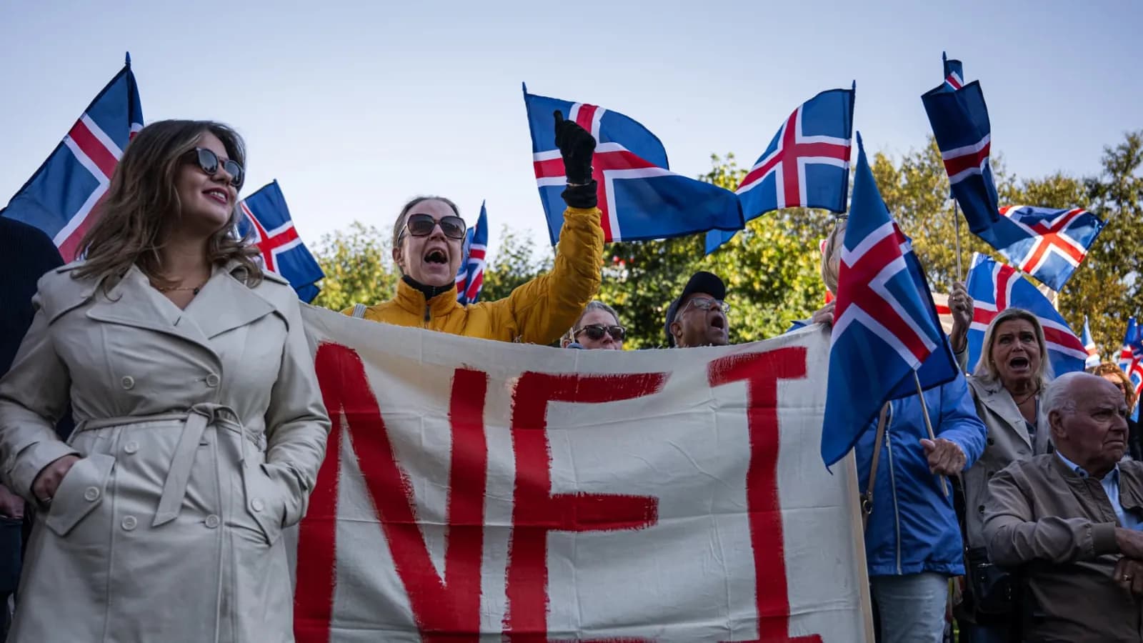 Icelanders reject reopening EU talks despite Greenland threats