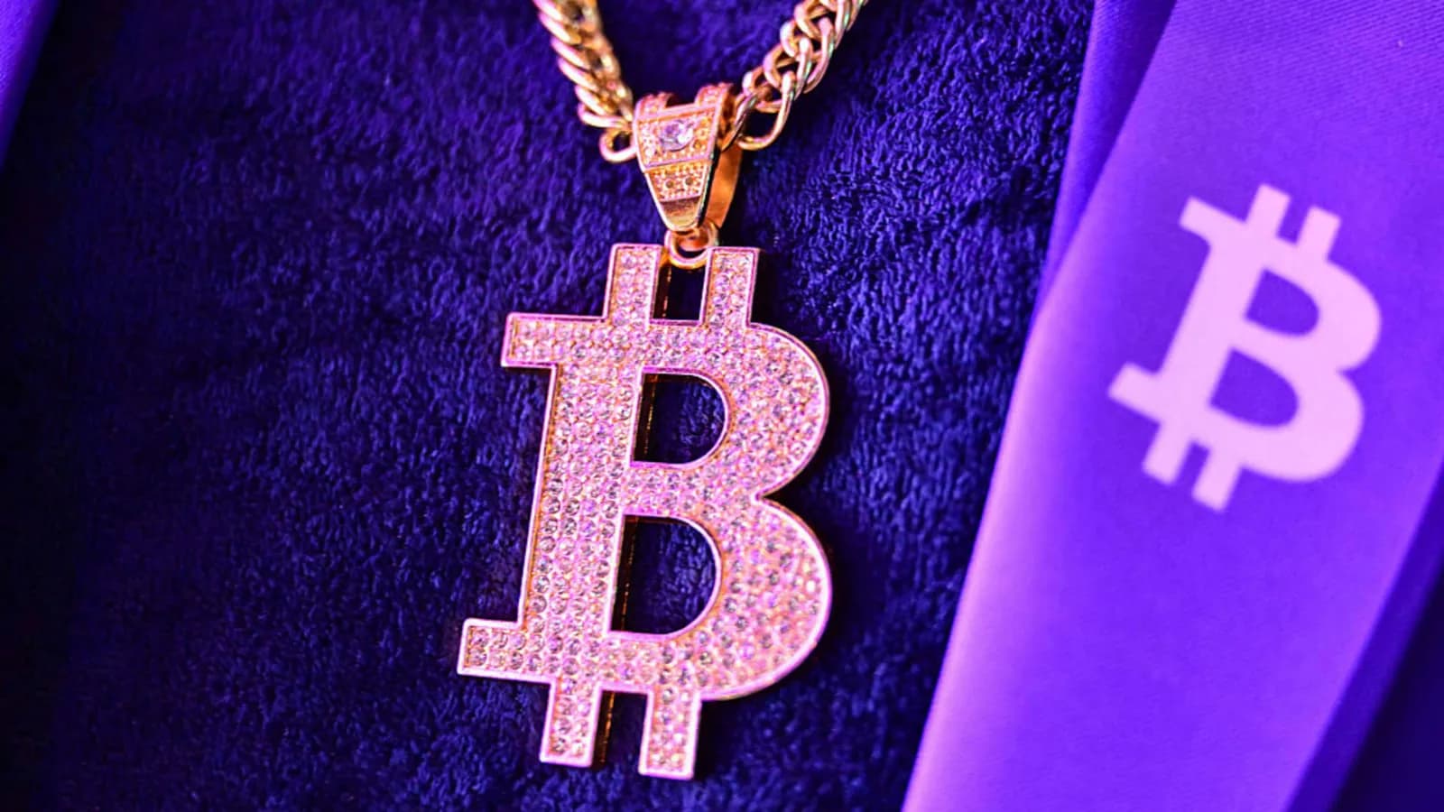 Crypto technicals improving, Stockton says