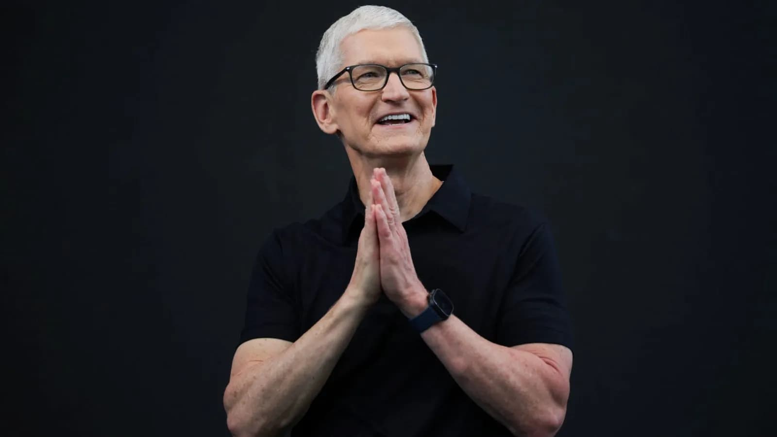 Cramer: Tim Cook deserves more credit for Apple's enduring franchise