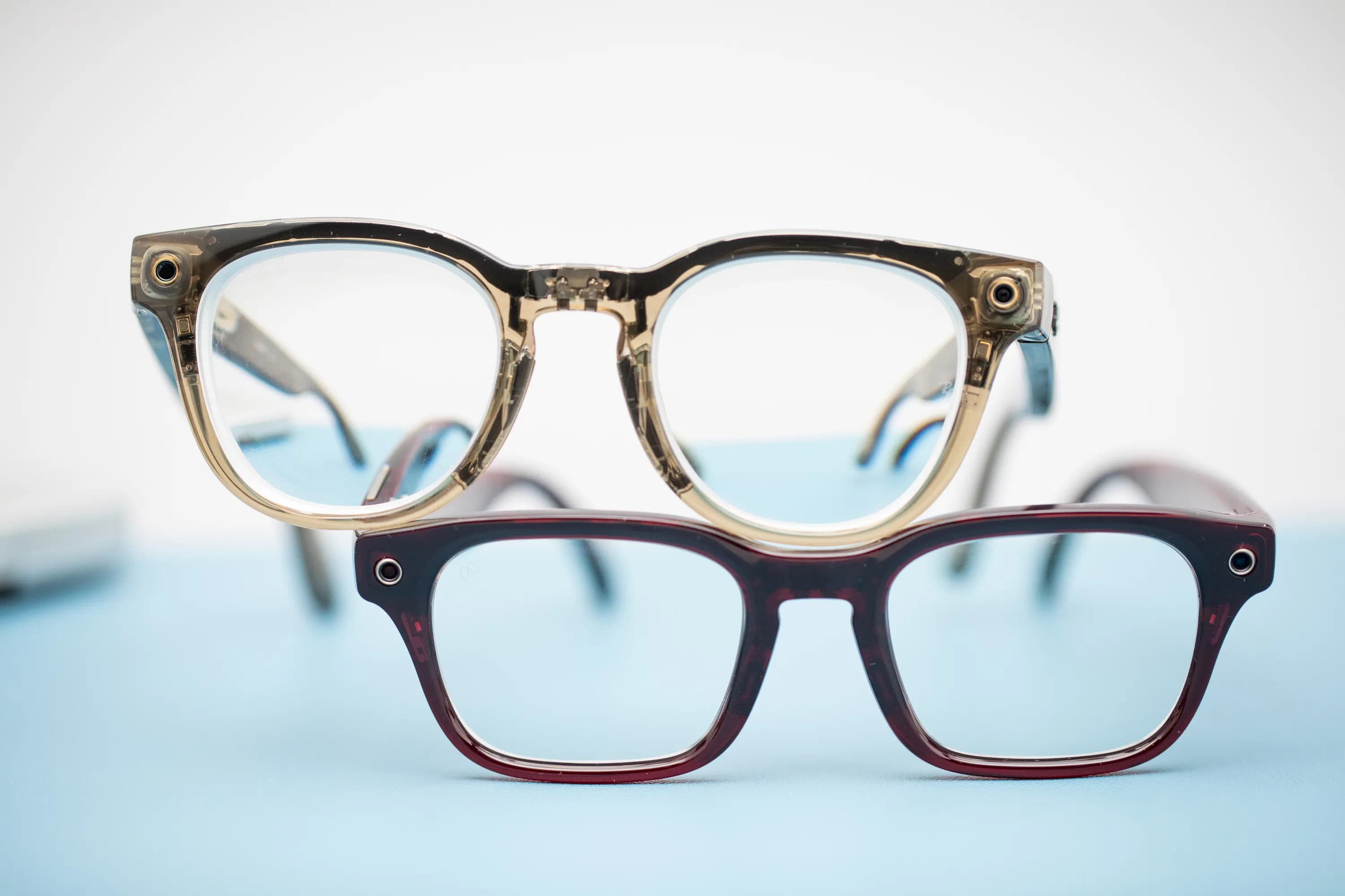 Meta fixes smart glasses privacy loophole, launches campaign